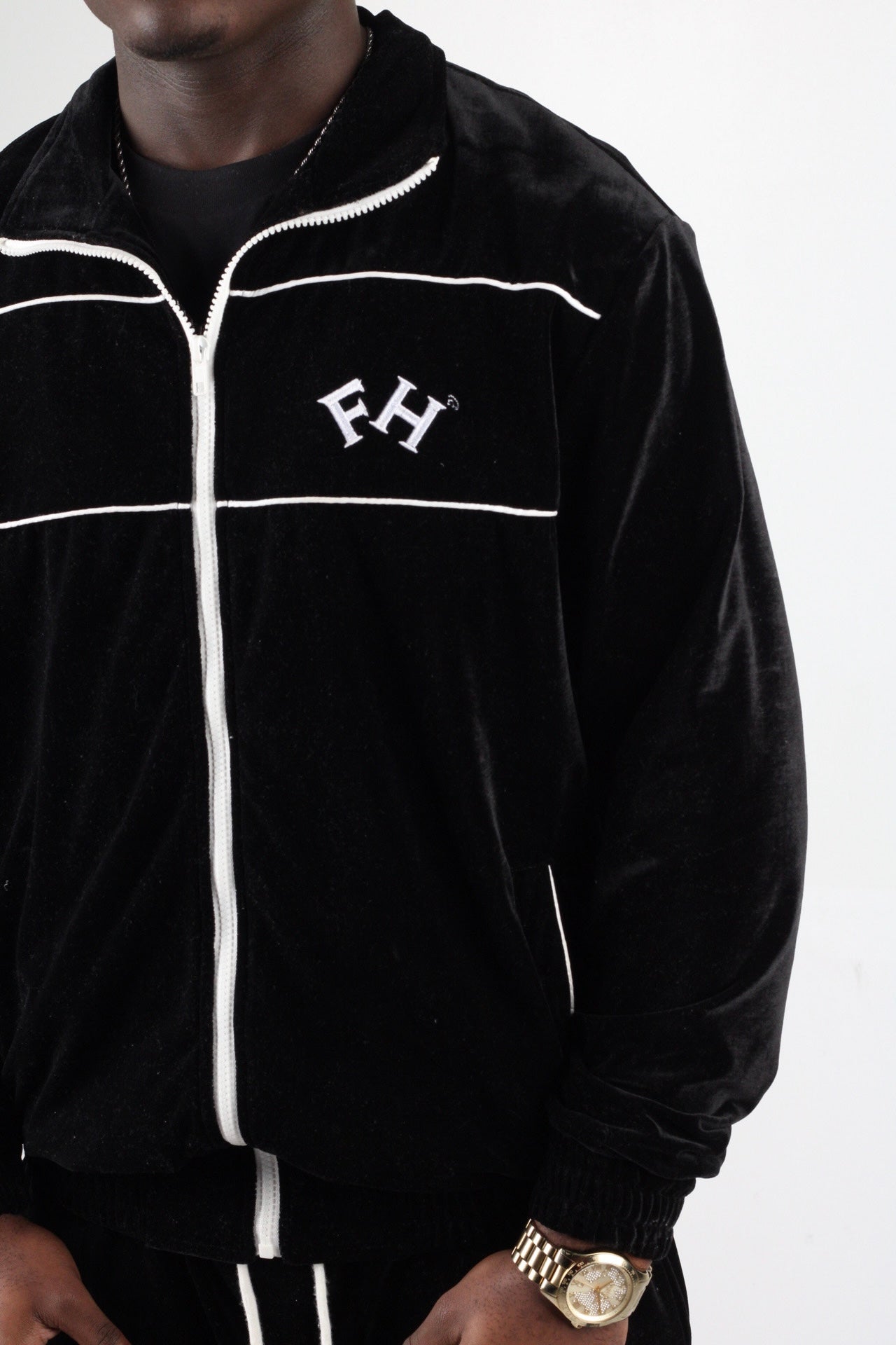 BLACK FH ZIPPER